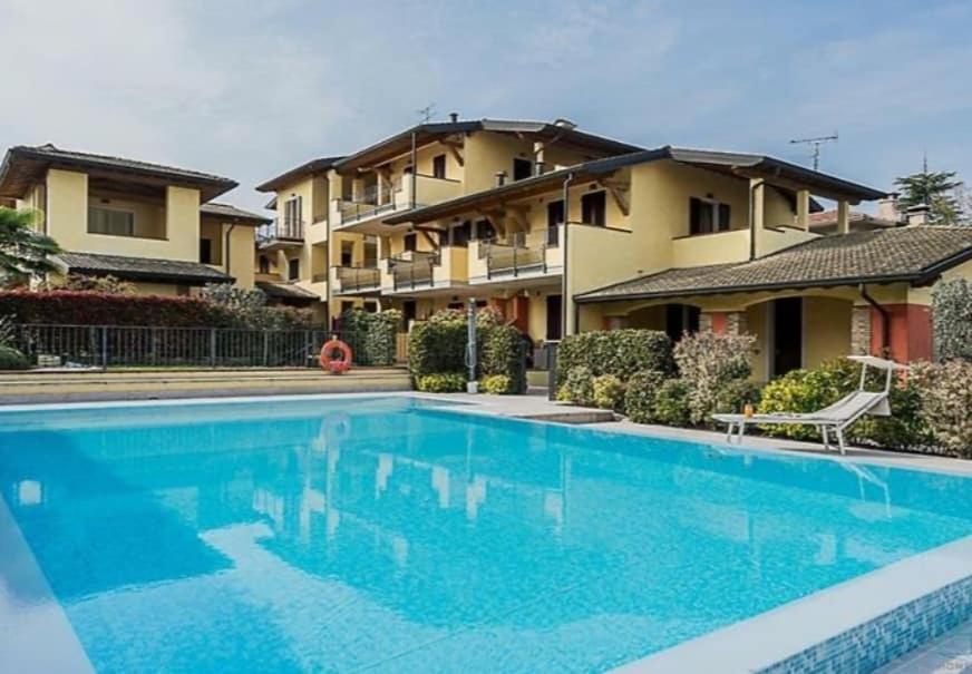 Hoya Apartment Sirmione Kültér fotó