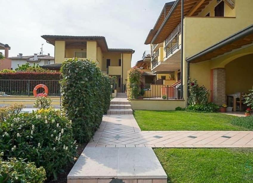 Hoya Apartment Sirmione Kültér fotó
