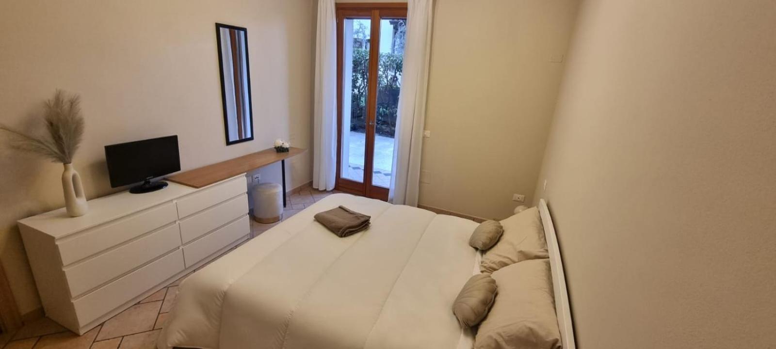 Hoya Apartment Sirmione Kültér fotó