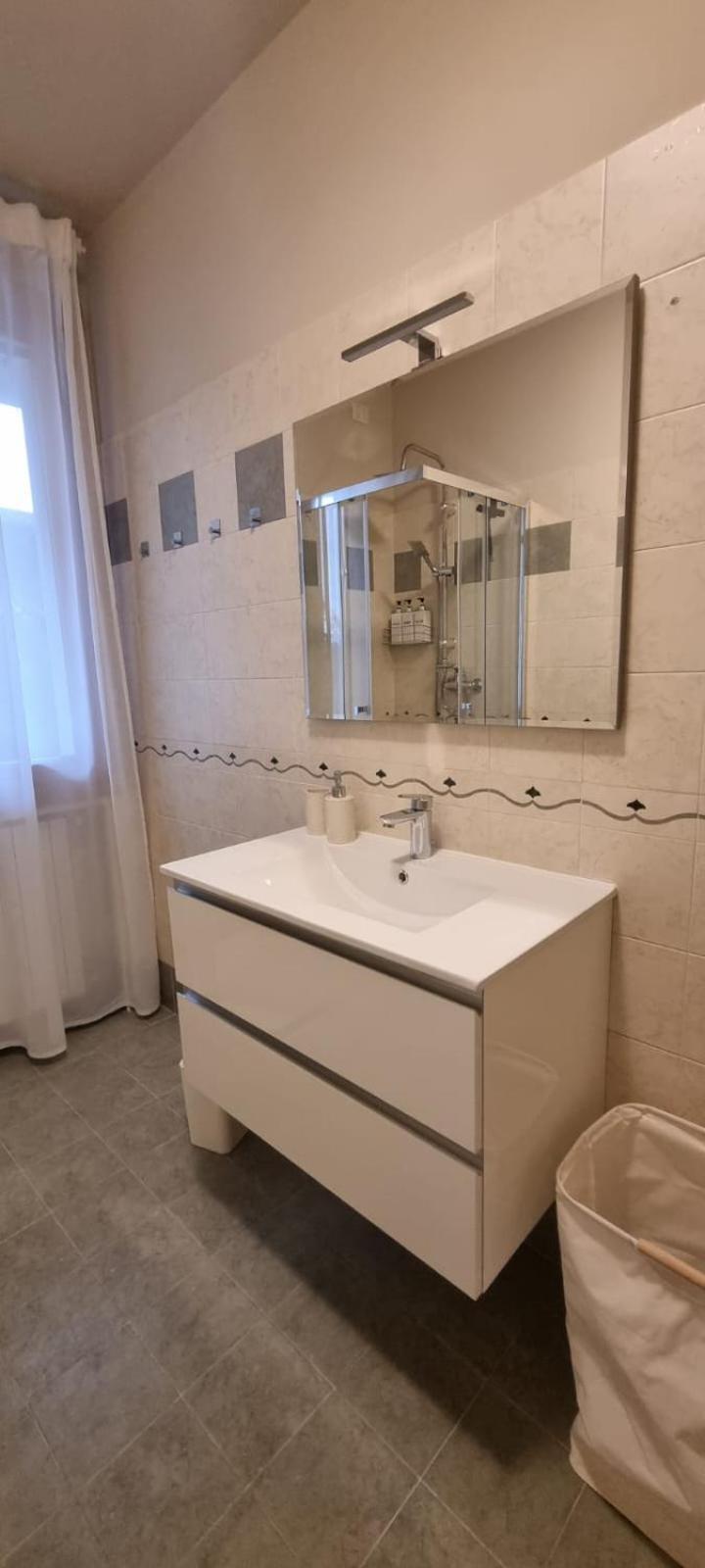 Hoya Apartment Sirmione Kültér fotó